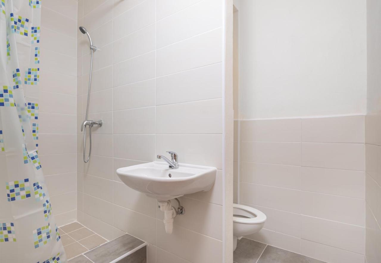Apartmany A Studia Zamecky Park Litvínov Exteriör bild